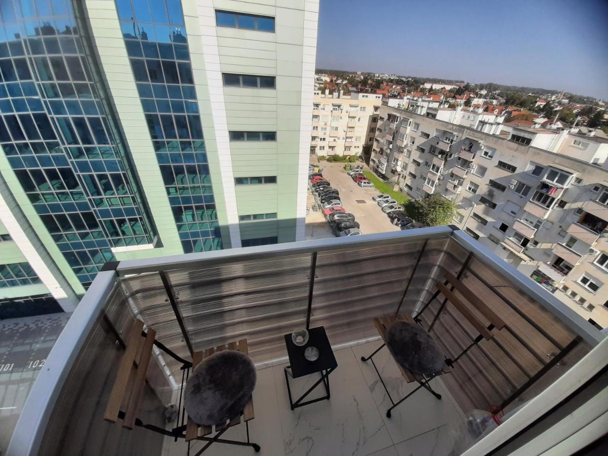 Apartment Relax With Infrared Sunshower Varaždin エクステリア 写真