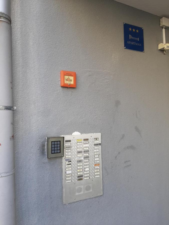 Apartment Relax With Infrared Sunshower Varaždin エクステリア 写真