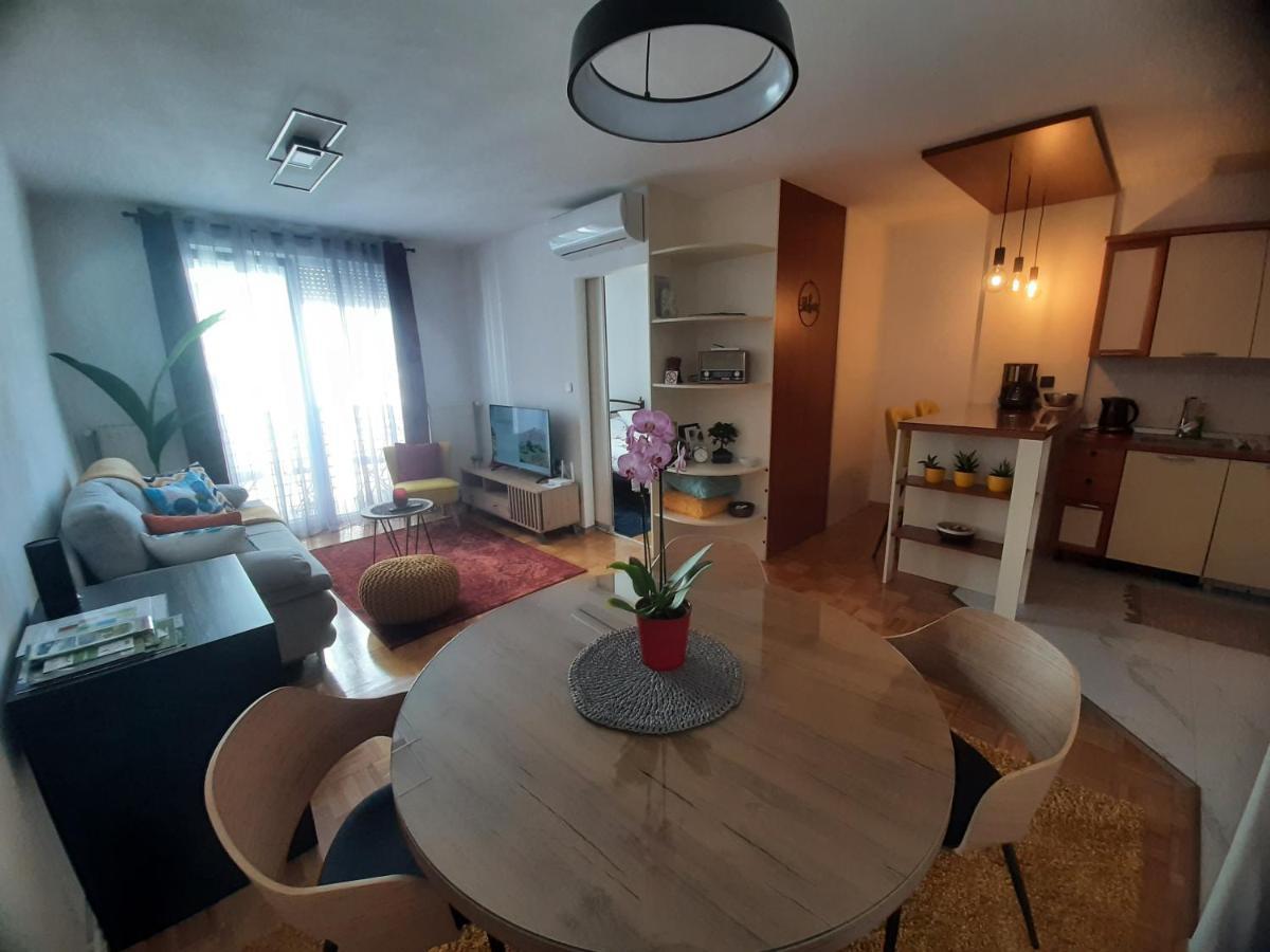 Apartment Relax With Infrared Sunshower Varaždin エクステリア 写真